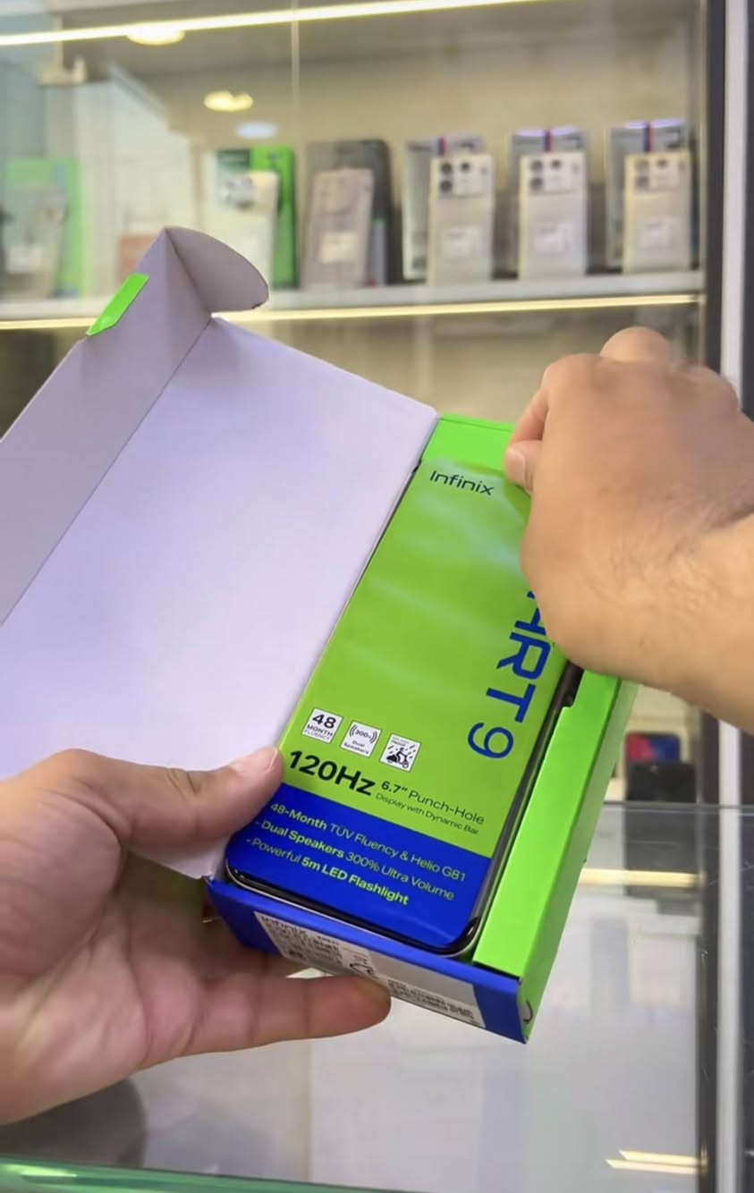 جهاز سبارك جديد غير مستخدم  للبيع ذاكره 128جيجا رام 8جيل الخامس 5G
مميزات الجهاز

- مقاوم للماء 

- مقاوم للسقوط 

- مضاعفة الصوت 300%

الشاشة : 6.8 انش 

الكاميرا : 4 مبجابكسل 

الذاكرة :128جيجابايت

الرام : 8 جيجا رام
البطارية : 5000 مللي أمبير
الدقهHD

بصمه داخل شاشه +فتح بصمه وجه
يدعم G5

 للبيع  السعر 150 الف  
ملاحظه /يوجد توصيل جميع مناطق بغداد ولجميع محافظات العراق


**إذا كنت صاحب هذا الإعلان وتريد حذفه لأي سبب، رجاءا أرسل رسالة إلى الدعم الفني**