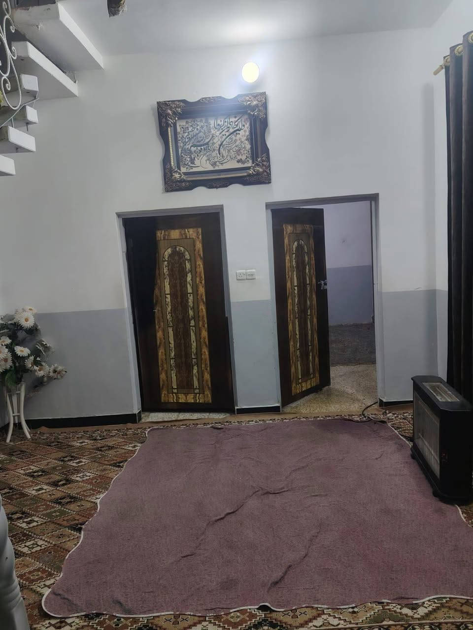 بيت للبيع طابو صرف بلماجديه
نزلت جسر ناضم المشرح 

مقابيل المستشفئ التركي ثالث فرع ع كورنيش المقابل مستشفئ التركي

مساحه 145 طابقين بناء 2010 ومترمم جديد البيت مرتب تعال وكعد ماعوزه نقص حشاكم من النقص 

البيت عكاده. طابق الجوه غرفتين + صاله عدد 2 + مناور 2 مطبخ دوانيه مرتبه. القاط الثاني غرفه جبيره ع كد الغرفتين الاخيرات. الوجه غرفه جبيره + مطبخ + صاله + صحيات

راعي البيت

***********
