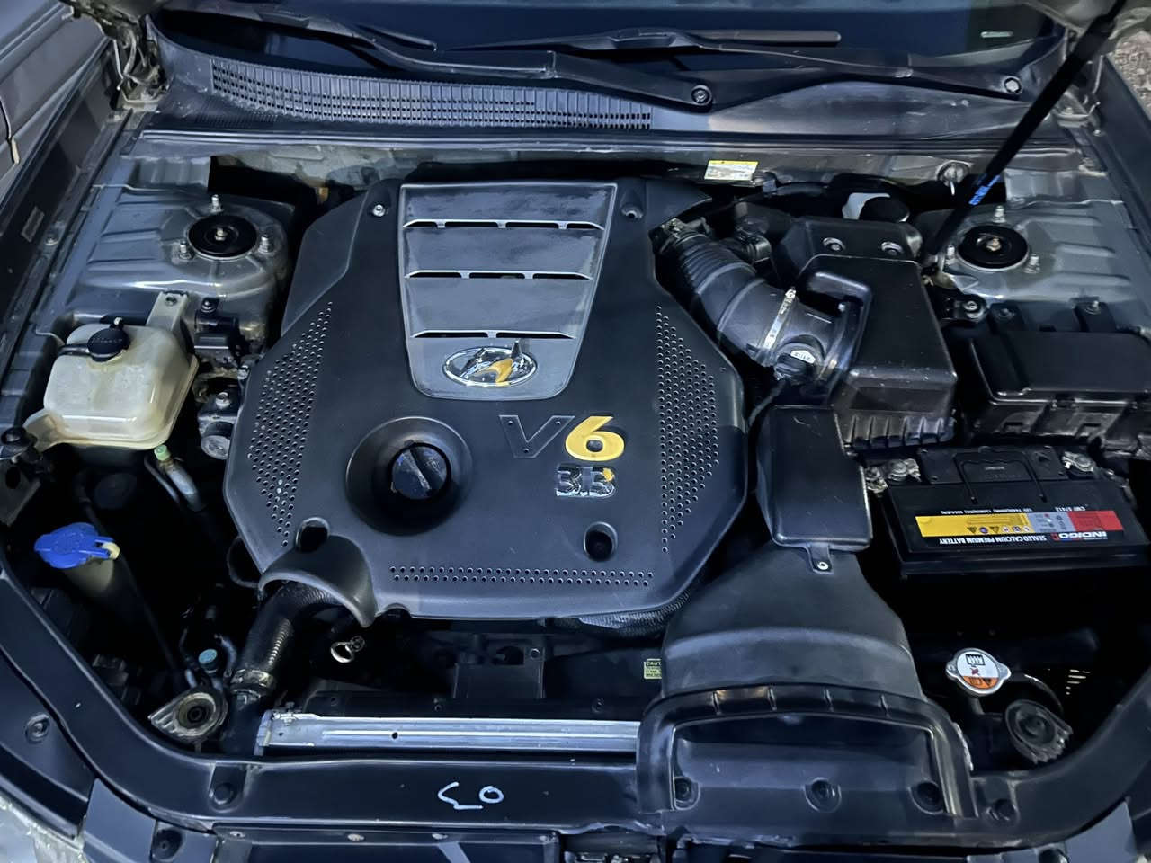 السلام عليكم
سوناتا موديل2009 رقم بغداد دولي ابسمي
وارد امريكي ضرر دعاميه خلفيه وقبق الصندوق
مكينه 6 3300 كير و مكينه تبريد و تئفه خير من الله 
فول مواصفات فتحه و شاشه كشنات جلد و كهرباء 
تخم تاير جديد شرط حداديه خلفي امامي جديد 
صبغ احزام اثر جراد بدون ايرباك بجم كبس ليبل واحد 
السعر 105 وبيها مجال عنوان ديالى بعقوبه 
اتصل ***********
