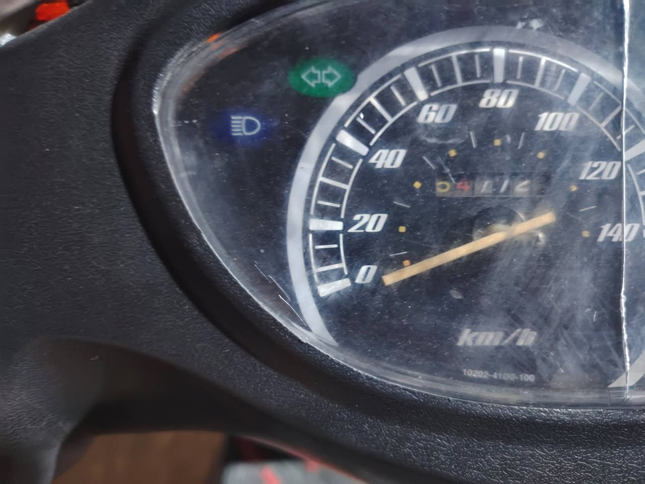 السلام عليكم ابريز لكزس ياباني نوزي دراجه خير من الله سلف وفندر نقره  للبيع سعر 800 وبيها مجال مكان بغداد البلديات
***********
