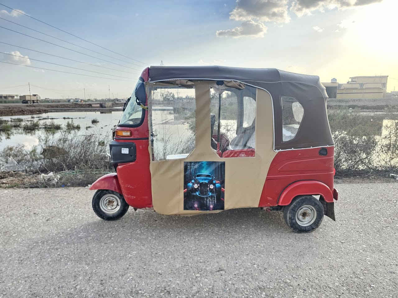 السلام عليكم شباب تكتك للبيع موديل 22 مرقمه جاهزه من كلش سعر 7800 مكان بغداد النهروان رقمي***********
