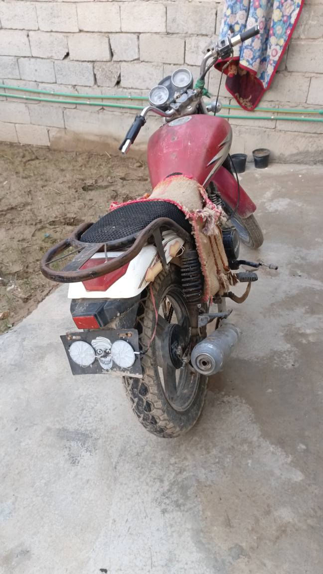 موطور للبيع السعر 250الف أوراق كامله الرقم ‏‪***********‬‏
