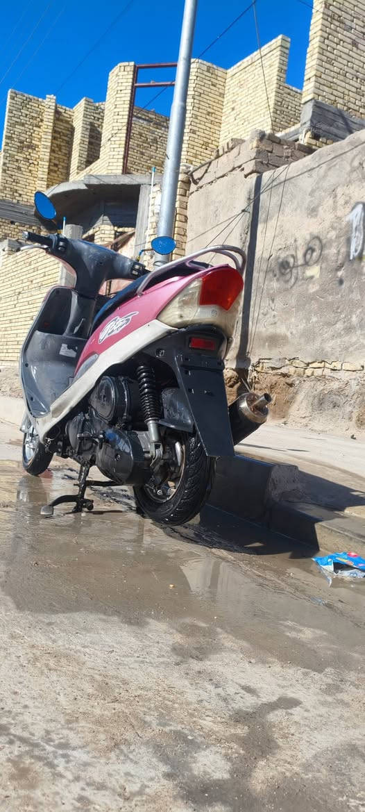 السلام عليكم شباب دراجه ماكس منغولي نضيفه مكان ناصريه غراف شراي بيك خير ودلل سعر خاص  او اتصال ***********

