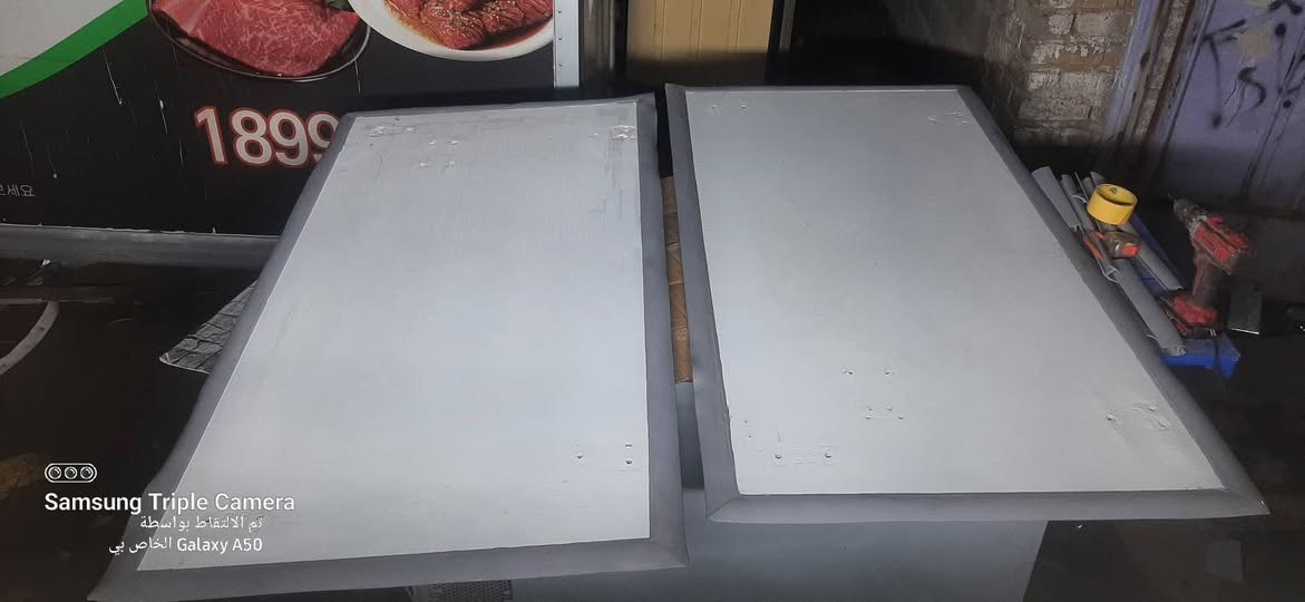 يتوفر لاستيك أبواب مع العمل *********** ////*********** . بغداد الدورة نهاية شارع ٦٠
