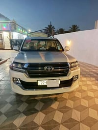 لاندكروز • ٢٠٢٠ • فول مواصفات