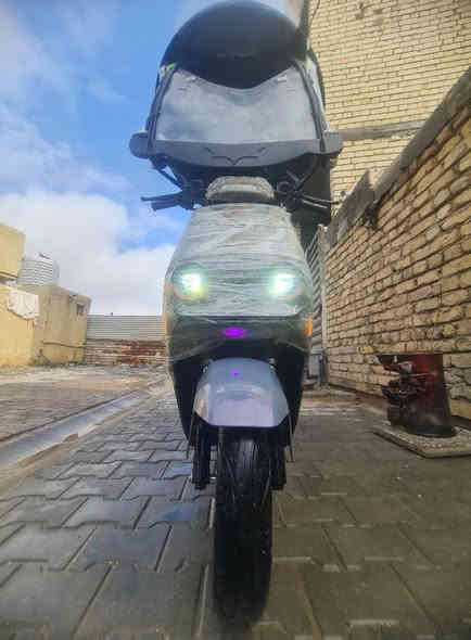 دراجة شحن  جديدة صار شهر من اخذتها مستعملة قليل وبعدها بضمان الشركة العنوان بغداد الشعلة  دوانم الاستفسار  الاتصال  على الرقم  *********** بغداد
