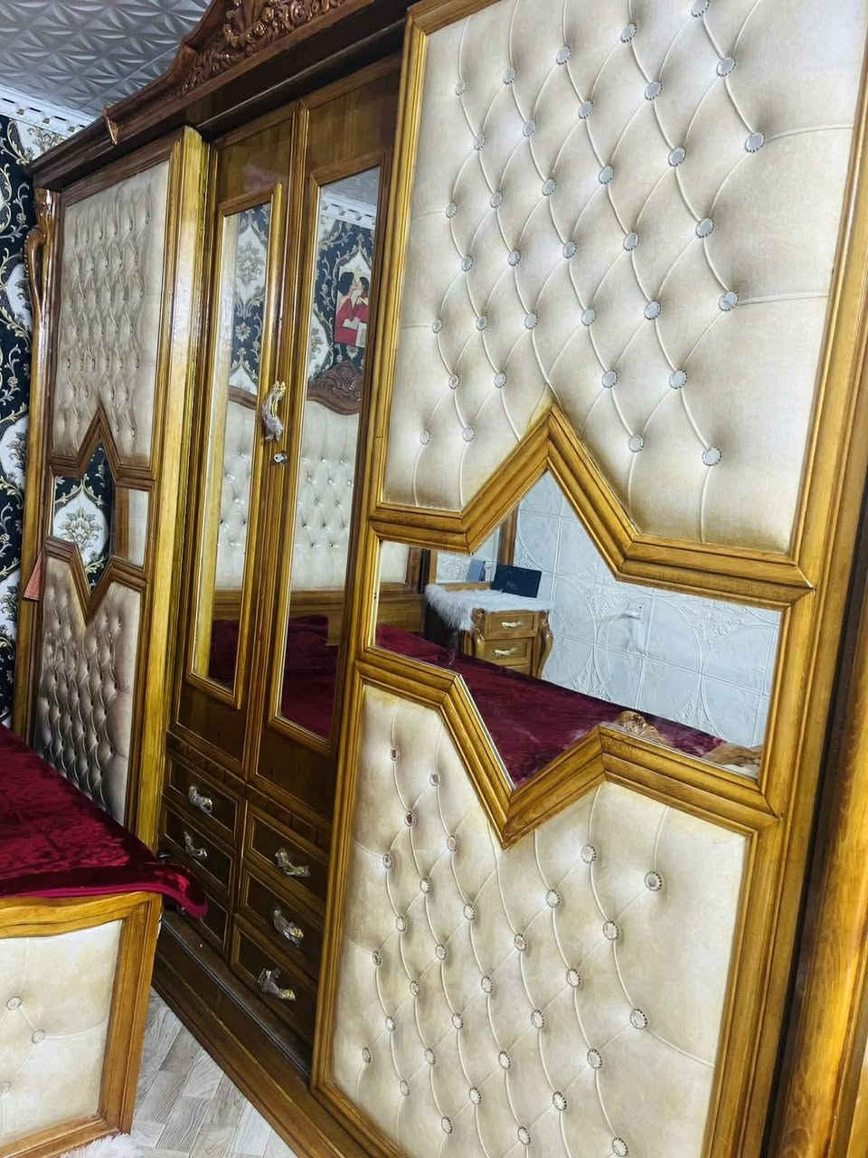 غرفه صاج عراقي تصميم تركي بعدهي جديده اليدات بعدهن بجيسهن اشتريتها ب 3 ملاين ونص امانه الله ورسوله
واريد  ابيعها بمليونين ونص وبيها مجال مكانها بغداد حي العامل لحد يكسر بسعرها لان الغرفه جديده @إشارة


**إذا كنت صاحب هذا الإعلان وتريد حذفه لأي سبب، رجاءا أرسل رسالة إلى الدعم الفني**