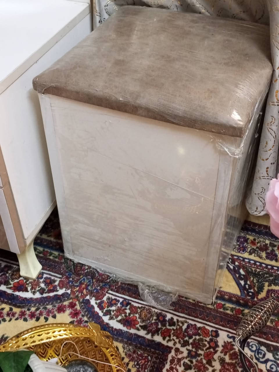 غرف تركية لبيع مستخدمه شهر نضفتهه90/100 شراي دخل خاص


**إذا كنت صاحب هذا الإعلان وتريد حذفه لأي سبب، رجاءا أرسل رسالة إلى الدعم الفني**