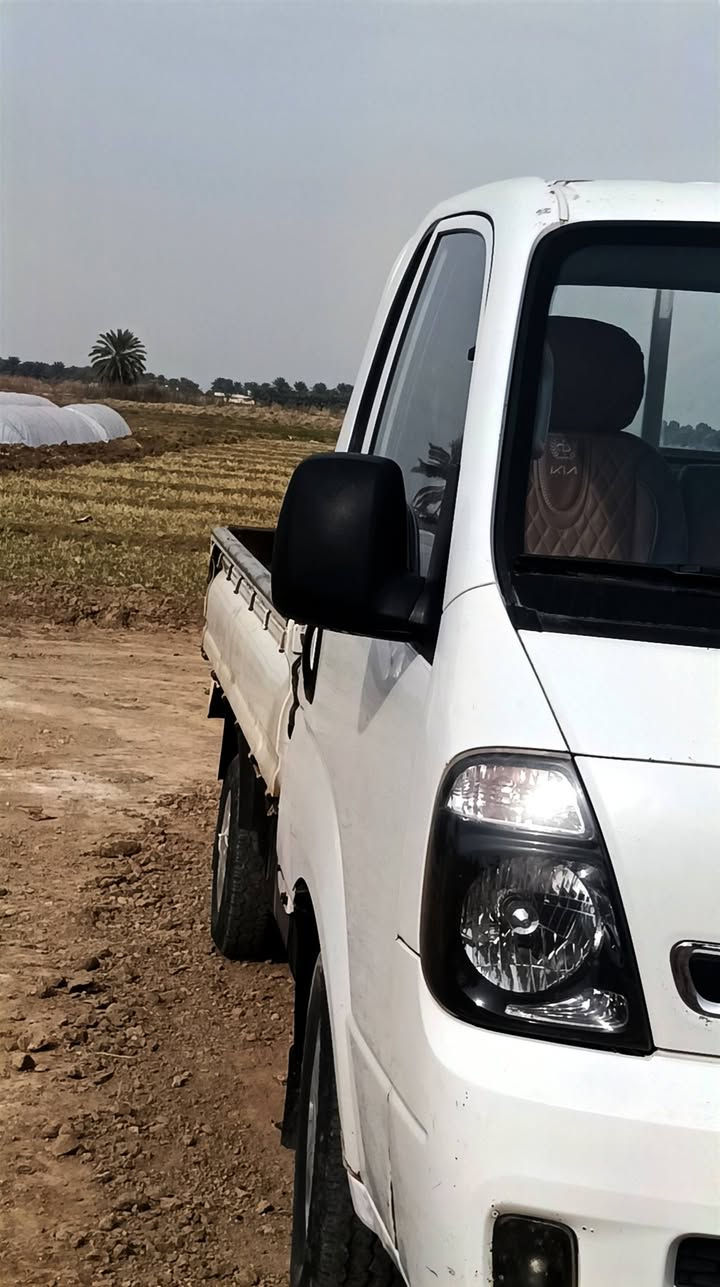 كيا حمل للبيع2014 نضيفه كلش ومكفوله محرك وشاصي عدا الكشر مالته بي طخه بسيطه وبي صبغ بسيط سنويه ل29 وبسمي رقمها بابل سعرها 105 وبيها مجال بسيط لشراي
***********
