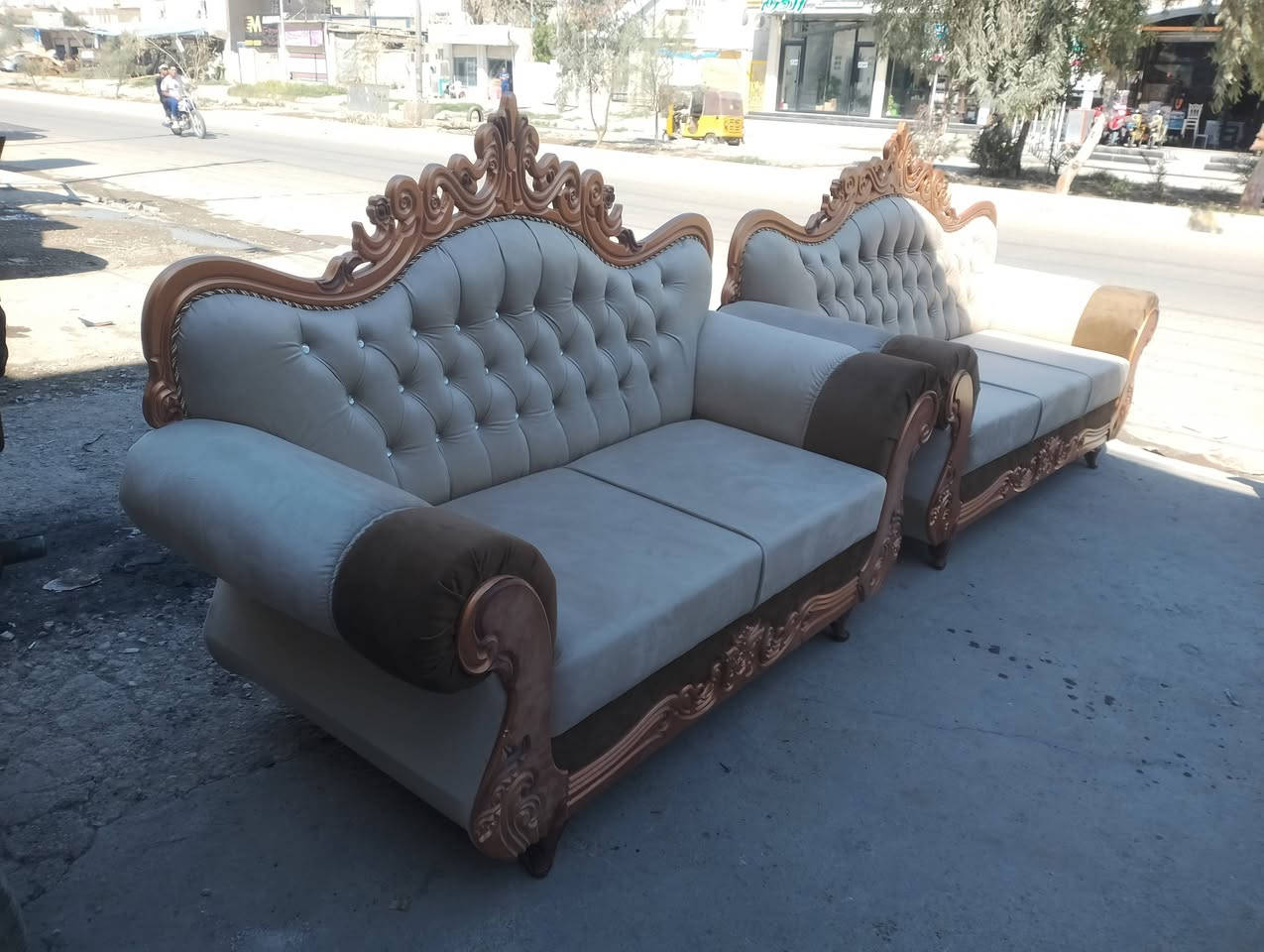 سلام عليكم ورحمه الله وبركاته يتوفر قسط ع ماستر كارد الرافدين بدون مقدمه
معمل الزهيري للانتاج التخم والديوان حسب طلب الزبون 
بجميع موديلات تركيه واجود انواع الاقمشه التركيه مبطن 
والخشب الجام الروسي وبلاويد الاسود والاسفنج الضغط هاي اكسترا 10سم 
ويوجد تخفيضات بلاسعار ع جميع موديلات 
وايضا يتوفر لدينا بلقسط مريح ع ماستر كارد الرافدين 
للاستفسار مراسله ع خاص او الاتصال على الرقم 
*********** حسين الزهيري
