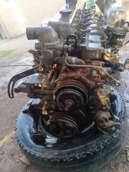 السلام عليكم محرك هينو طيره ٧٠ للبيع
مفتر بي يطغ خانه وحده للاستفسار اكثر

الاتصال على الرقم ***********
