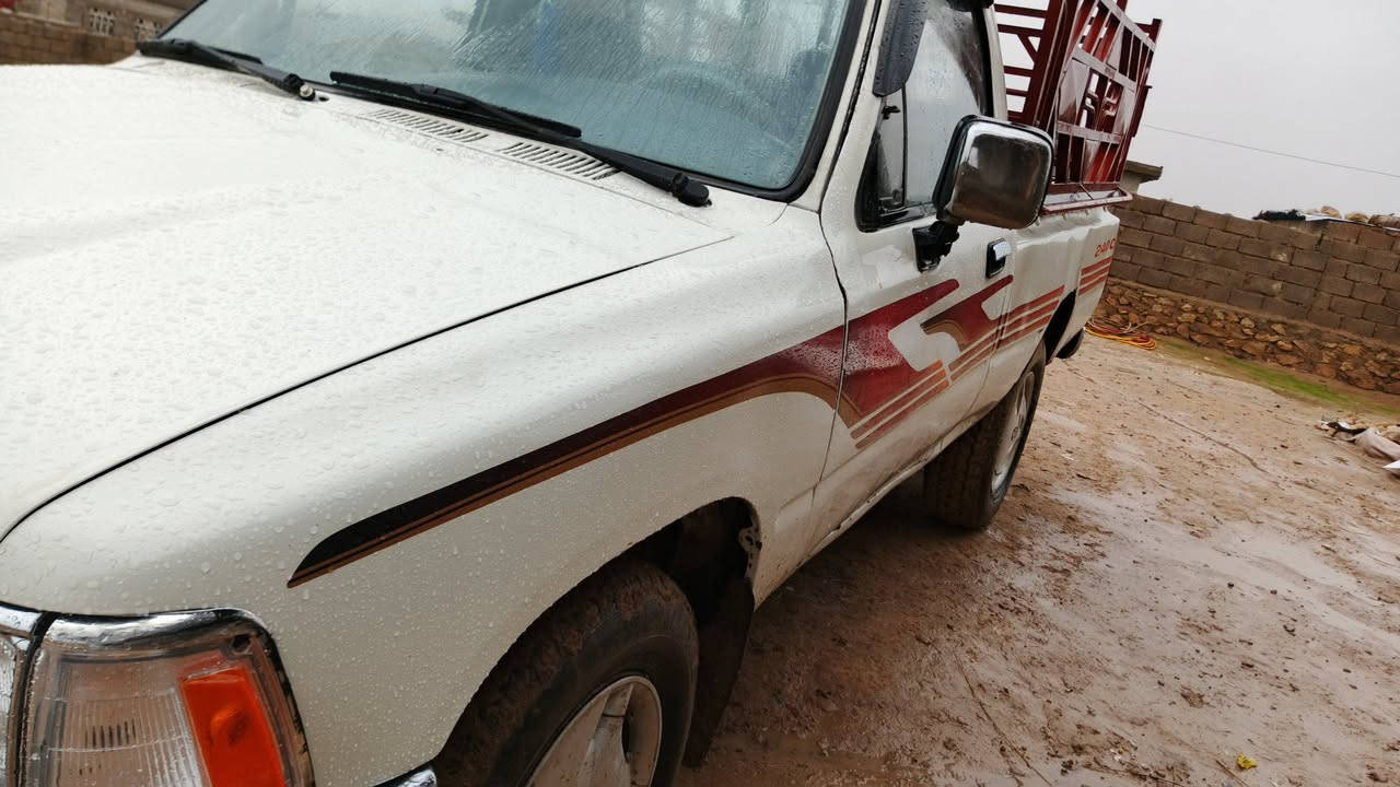 ببكم  موديل 97 كير محرك شاصي اكسن كلو شرط تريد وكاله تريد تحويل. سعر 55 بيها مجال السنويه 27 رقم صلاح الدين الماني رقم  ***********
