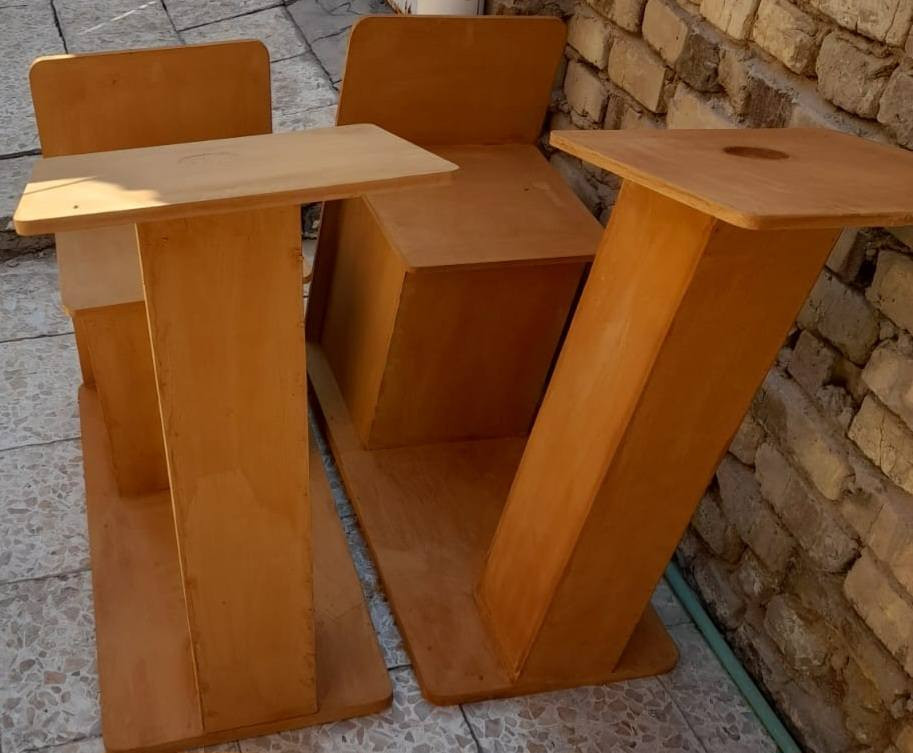 كرسي مال صلاه البيع سعر الواحده ٤٠ الف جديده
هذا رقم ***********
