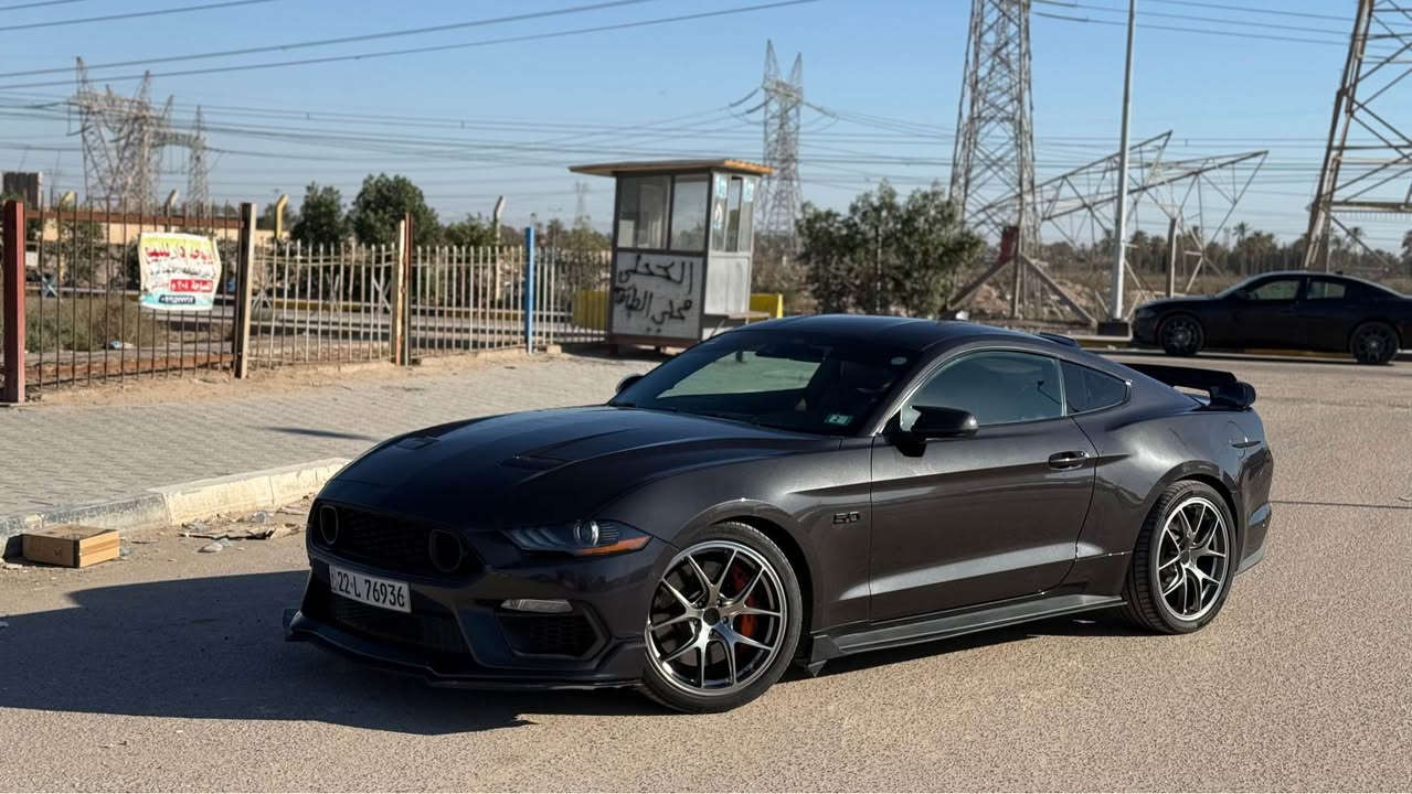 موستانك GT موديل 2022 كير عادي تراك بكج

اعلى مواصفات بالموستنك 

حادثها سطحي جاملغ امامي وخلفي وحافه الباب

شاصي لغد كير مكينه اكسل كفاله بجم ع وضع الوكاله 

ايرباك برده فقط

ماشيه 29,000km

لون اسود كذاب

رقم اربيل سنويه تنتهي ٢٨ شرط الوكاله او التحويل بالضمان

مواصفات:

عينه دجتل

دبلات كهرباء MagneRide

عدادات تراك بكج

اكسل 3.73

رادار امامي

رادار جانبي

حساس خلفي

دمام بالصندوق

كشنات تبريد تدفئه 

وباقي مواصفات البريميوم المعروفه

بيها بوابات اكزوز ريموت زرع 

‎عليها ويل BBS 
مكانها بصره *********** البصرة, العراق
