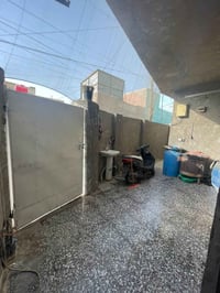 بيت ١٠٠ مربع واجهة ١٠ ونزال ١٠ يحتوي علة استقبال ٥ وعرض ٣ وغرف نوم ٢ و...