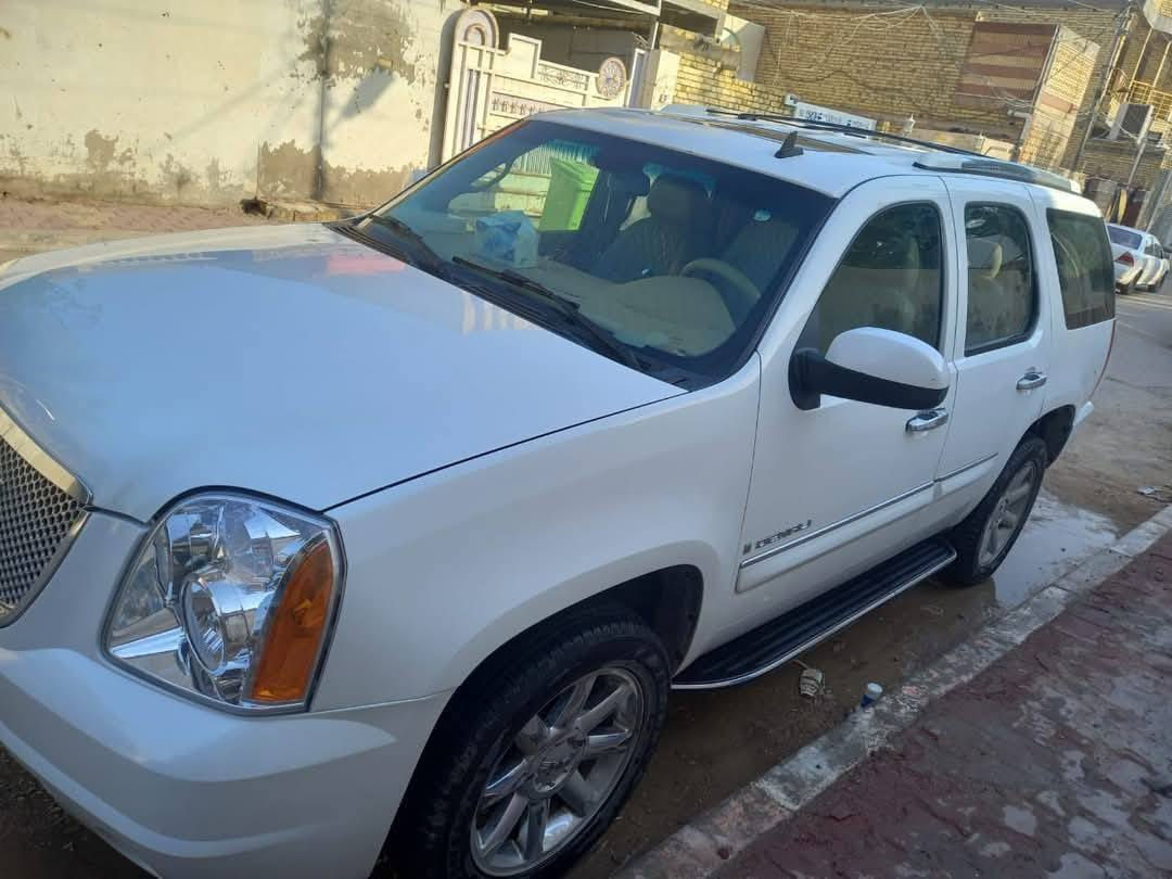 مكلف بالنشر مكلف بالنشر 
دوات ادوات  
جمسي دينالي نظيفه للبيع
موديل 2007..
سياره جديده مكفوله من الكص والضربه على وضع الشركة بعدهه 
موحودة في نيسان
***********
