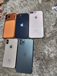 ايفون 13عادي شرق اوسط 128 بطاريه 93 السعر 380الف  ايفون 11مبدل شاشه وب...