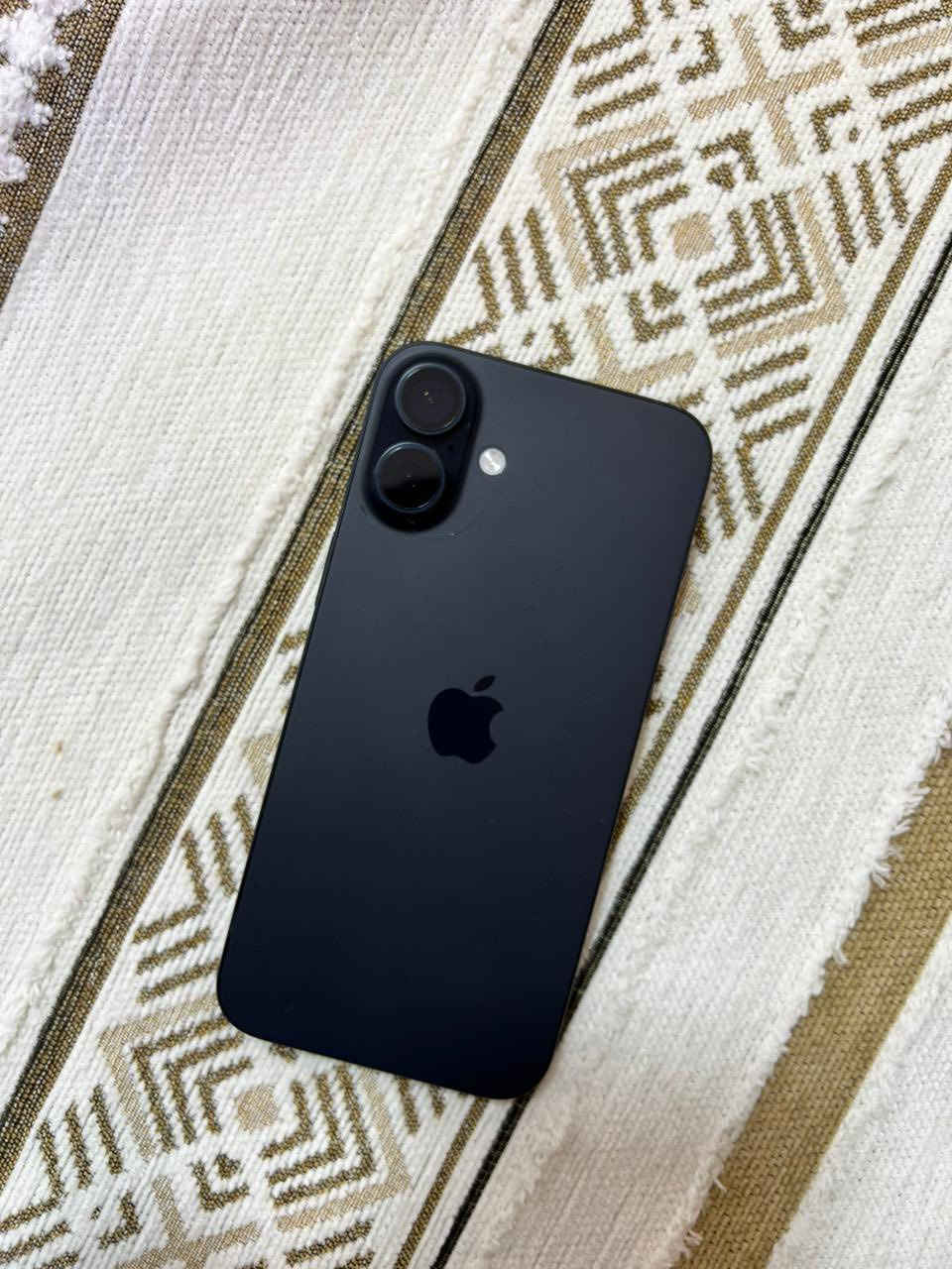 ايفون 16 بلاس شرق اوسط ذاكره 128 وياه كامل ملحقات بطاريه 100 عدد الدورات 80 بي فطر صغير مواضح بالضهر سعره قفل 700


**إذا كنت صاحب هذا الإعلان وتريد حذفه لأي سبب، رجاءا أرسل رسالة إلى الدعم الفني**