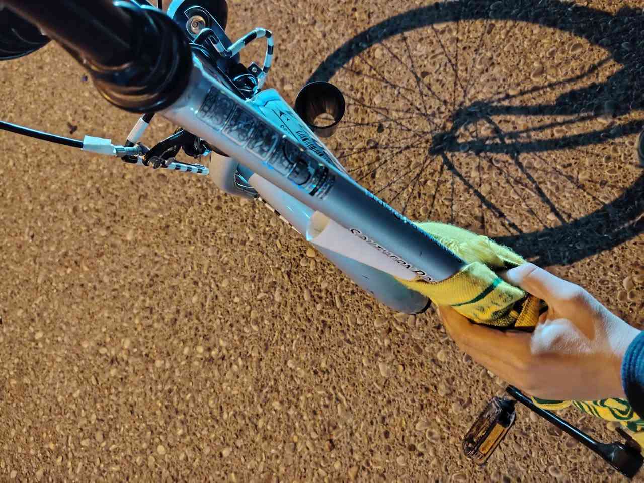 بايسكل ياباني حجم ٢٧ للبيع كله شغال السعر ١٢٠ وبي مجال كركوك حي عدن بيع مستعجل عليه


**إذا كنت صاحب هذا الإعلان وتريد حذفه لأي سبب، رجاءا أرسل رسالة إلى الدعم الفني**