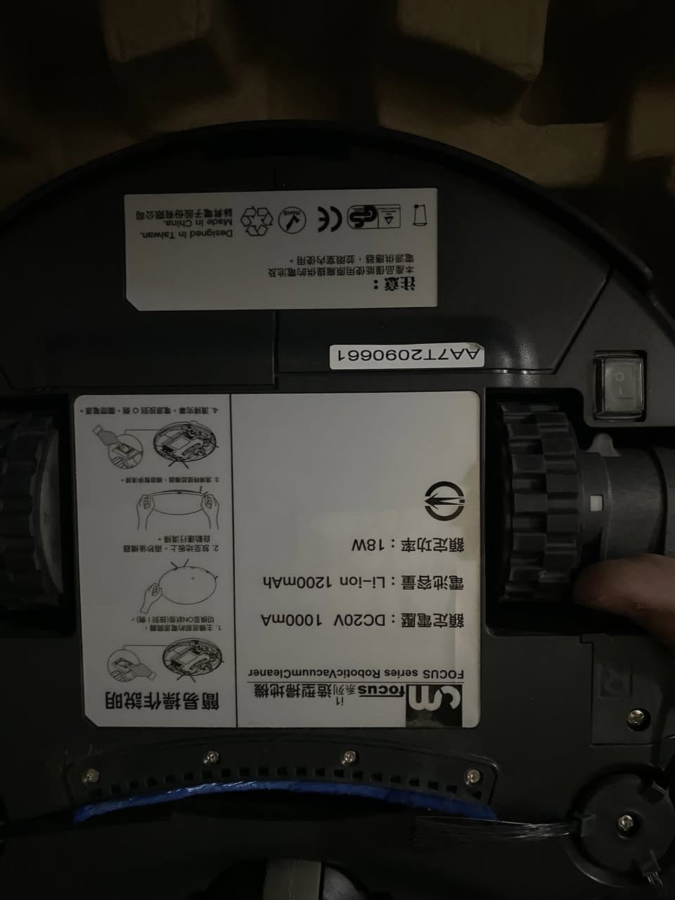 مكنسة روبوت حجم كبير
جديدة شغالة

بس وحدة من ريش مكسورة تلزك عادي

السعر ١٠ فقط

متوفر قطعتين


**إذا كنت صاحب هذا الإعلان وتريد حذفه لأي سبب، رجاءا أرسل رسالة إلى الدعم الفني**