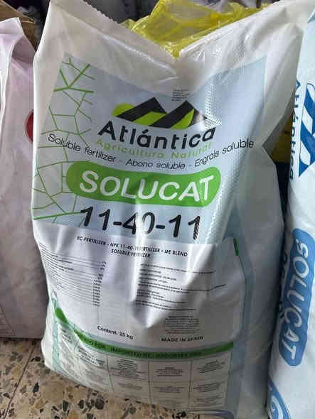 سماد اسباني اتلانتيكا
وزن ٢٥ كيلو 
جملة ومفرد 
20 20 20
11 40 11
35 5 15
40 10 10
*********** 
واتس اب
