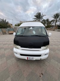 جنبي H2 عالي مكفول ماعدا الهلالات  سيارة جهازه من كلشي گير محرك اكسل م...