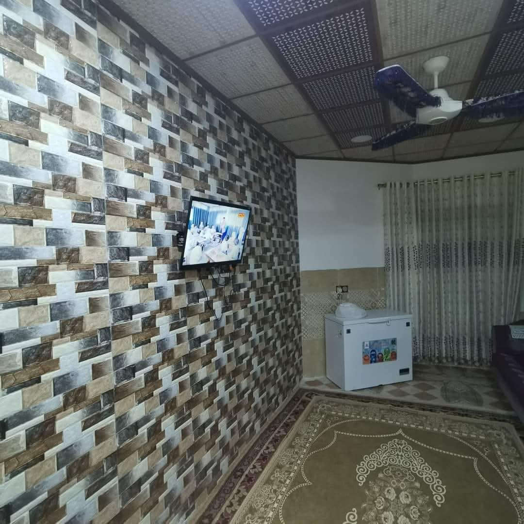 🔥دار للبيع في مزارع الصديق مؤيد العلاف

🟤 مساحة 150 م 

🟣واجهة 6 ونص 

🔺بناء حديث 2023 ♦️

🟢مكون من طابقين

🔷 ط الاول غرفتين نوم وهول واستقبال ومطبخ وصحيات 

🔻ط الثاني غرفتين نوم وهول ومطبخ وصحيات

🔥#عروضات_مكتب_النبأ_السعيد_للعقار🔥

🌹موقع المكتب حي السكر شارع مستشفى الخنساء قرب صيدلية الطائف 🔺

😍الاتصال عبر الارقام التالية 

☎️📞***********
☎️📞***********
