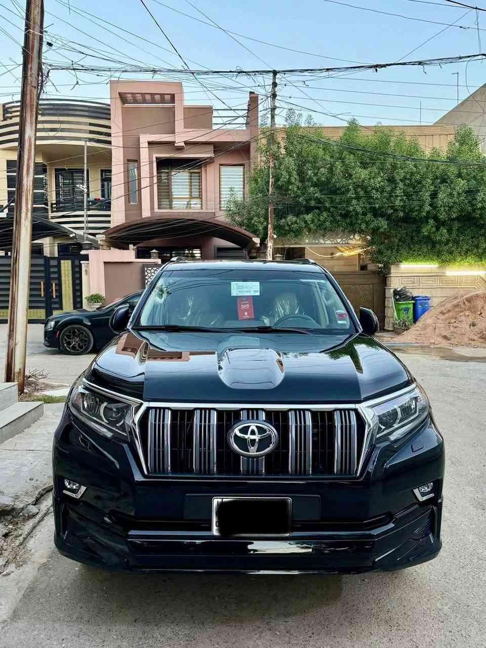 سلام عليكم
برادو 2023   vx  مكفوله كفاله عامه مغلفه ppf رقم بغداد ب اسمي فول موصفات 1/1 ماشيه 40 الف حقيقي على ايدي 
سياره حيل جديده اي نقص مابيه سعره 470 ورقه بيه مجال مكانه بغداد الكرخ

***********
