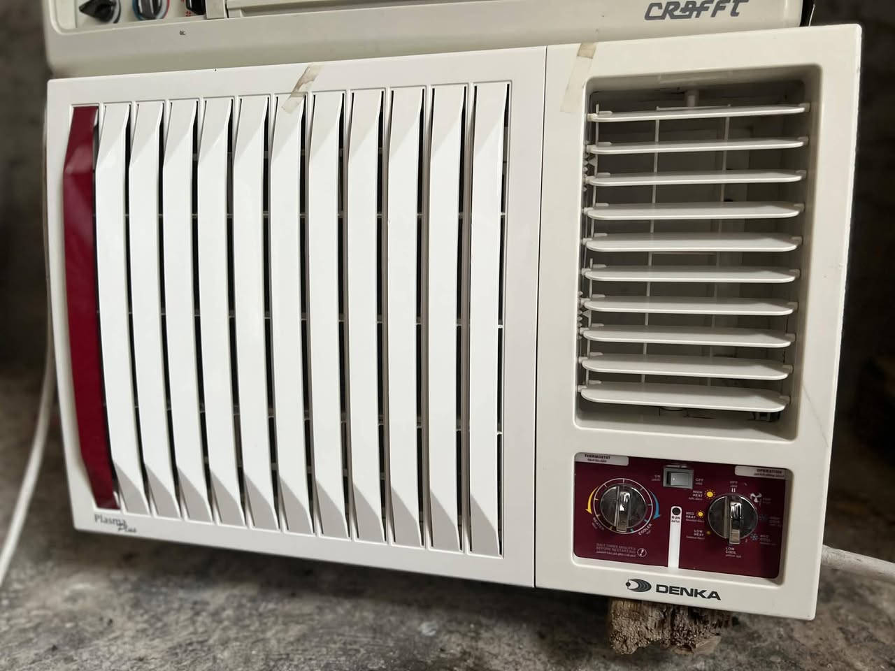 مكيفات للبيع ٢طن استخدام موسم واحد. ***********
