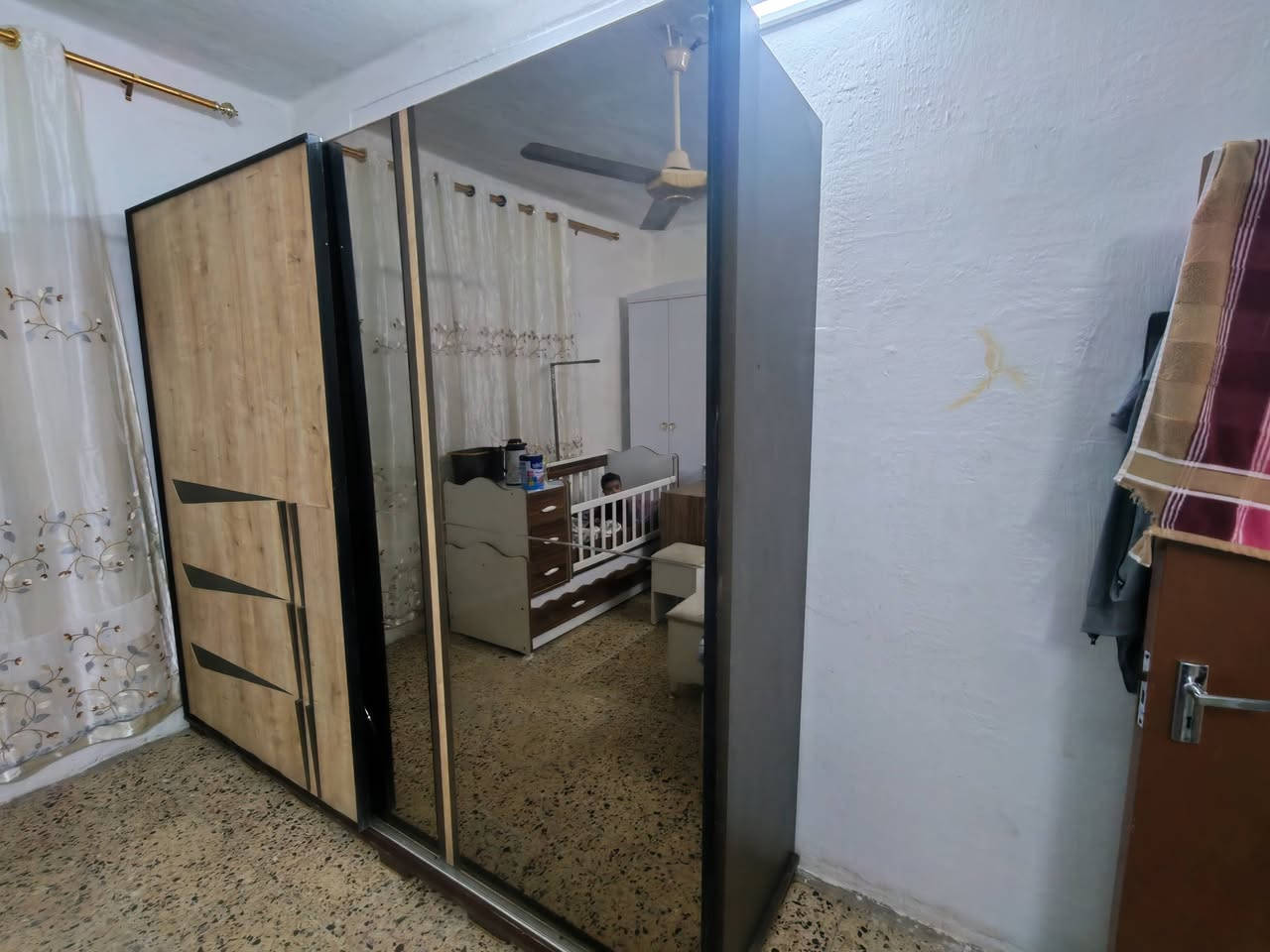 السلام عليكم غرفه نوم نظيفه ٥قطع السعر عل خاص


**إذا كنت صاحب هذا الإعلان وتريد حذفه لأي سبب، رجاءا أرسل رسالة إلى الدعم الفني**
