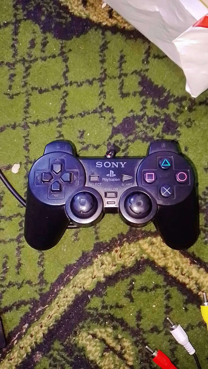 السلام عليكم عندي بلي تو للبيع دبل جوستك فلاش وخزن وفيشات كامل منهن العاب كولف ديوتي  بلاك جود اوف وار وجي تي اي سا ان درياس وفايس سيتي وبيس 2018 و 2015وبعد هواي سعره 45 وبي مجال


**إذا كنت صاحب هذا الإعلان وتريد حذفه لأي سبب، رجاءا أرسل رسالة إلى الدعم الفني**