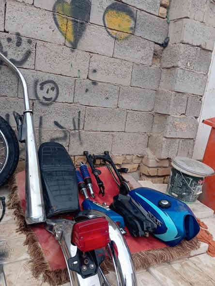 سلام عليكم
غراض دراجه كامله للبيع مفرد كلمن وسعره وذا كلهن نتراهم عل سعر مكاني قضاء النصر سعر خاص  رقمي***********
