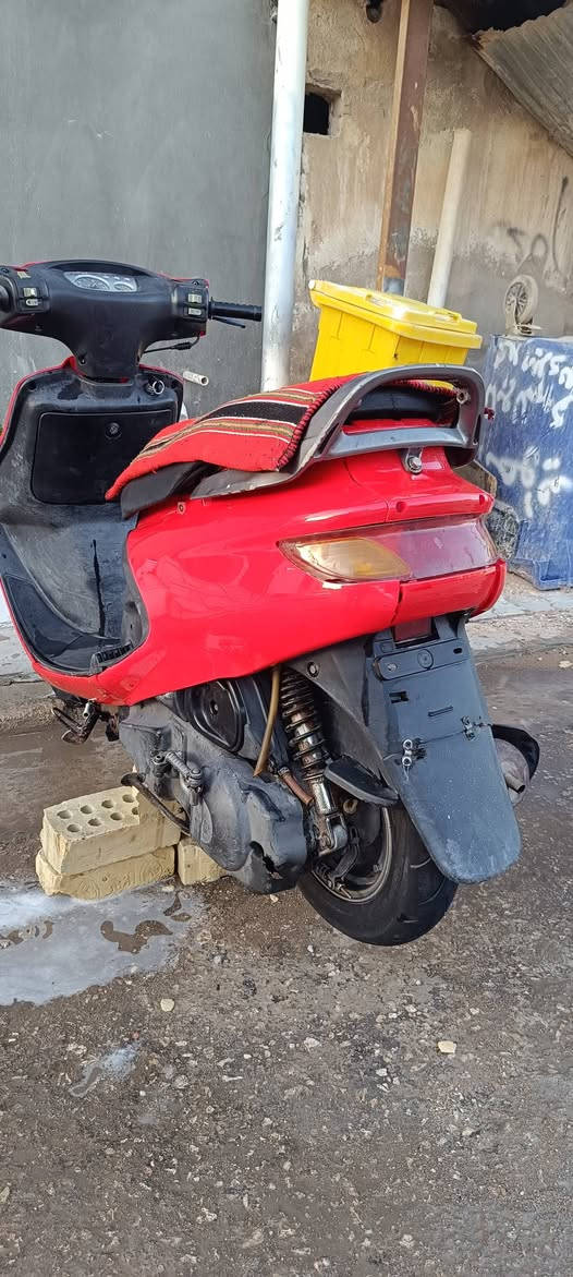 السلام عليكم دراجه فراشه 140 نثيه نضافههه فول كدام عينك الصور حته صور المكينه كدامك مكينه مامفتوحه شلعه ومعدل فول مكينتها ناعمه كلش متنسمع كفرات جديده شخط مابيهن كهربائيات شغاله سلف هندر السعر 475وبيها مجال للشرايي مكان النجف حي ميلاد فاو استفسار ***********
