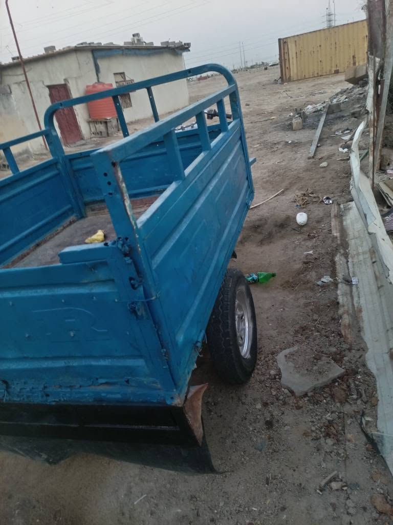 السلام عليكم ستوته ادوات للبيع جاهزه محرك نضيف 
السعر 450 وبيها مجال قليل 
*********** البصرة, العراق
