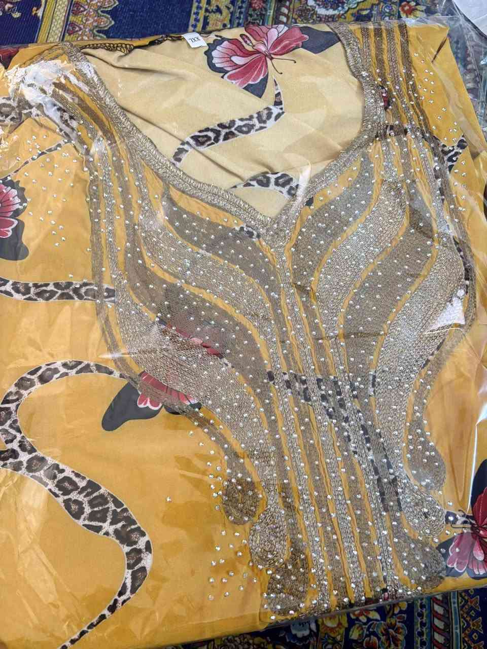 مخور حرير درزن ١٠٠ مع توصيل


**إذا كنت صاحب هذا الإعلان وتريد حذفه لأي سبب، رجاءا أرسل رسالة إلى الدعم الفني**