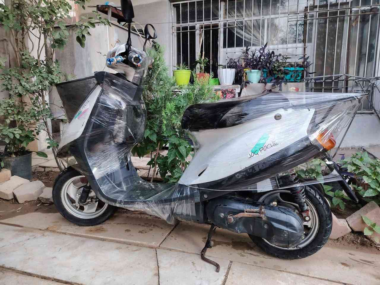 دراجة يامها للبيع شرط محرك كابرتر صالنص بلادي او سلف شغال كلش نضيف كل على بلادي سعر ٣٥٠ رقم موبيلي ***********
