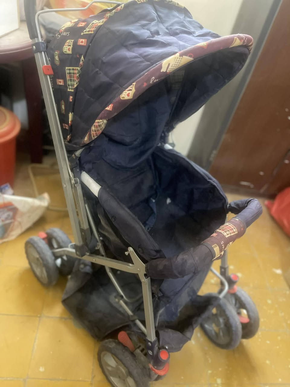 الحصان ب 10
عربانه طفل 👶 15 
مكان المشروع استفسار اكثر خاص


**إذا كنت صاحب هذا الإعلان وتريد حذفه لأي سبب، رجاءا أرسل رسالة إلى الدعم الفني**