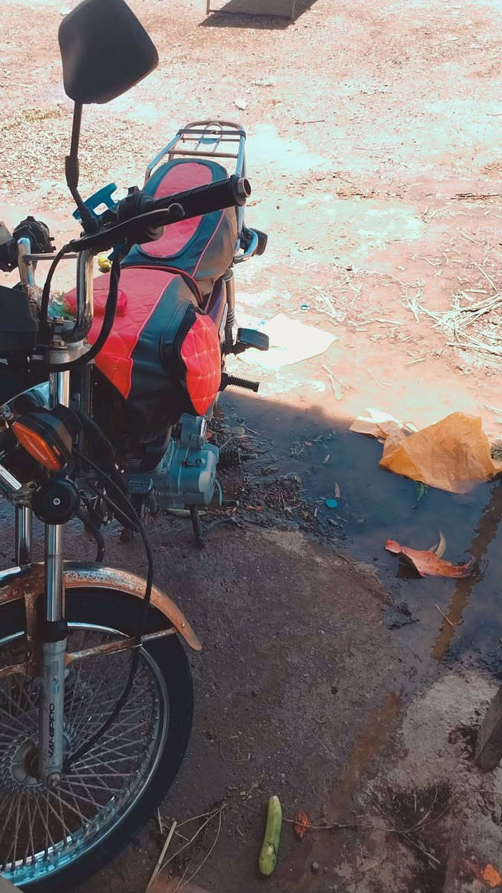 نامة برو موديل 19اوراق بيه شلعة شك الكاع ديالى ناحية السلام العنبكية ***********
