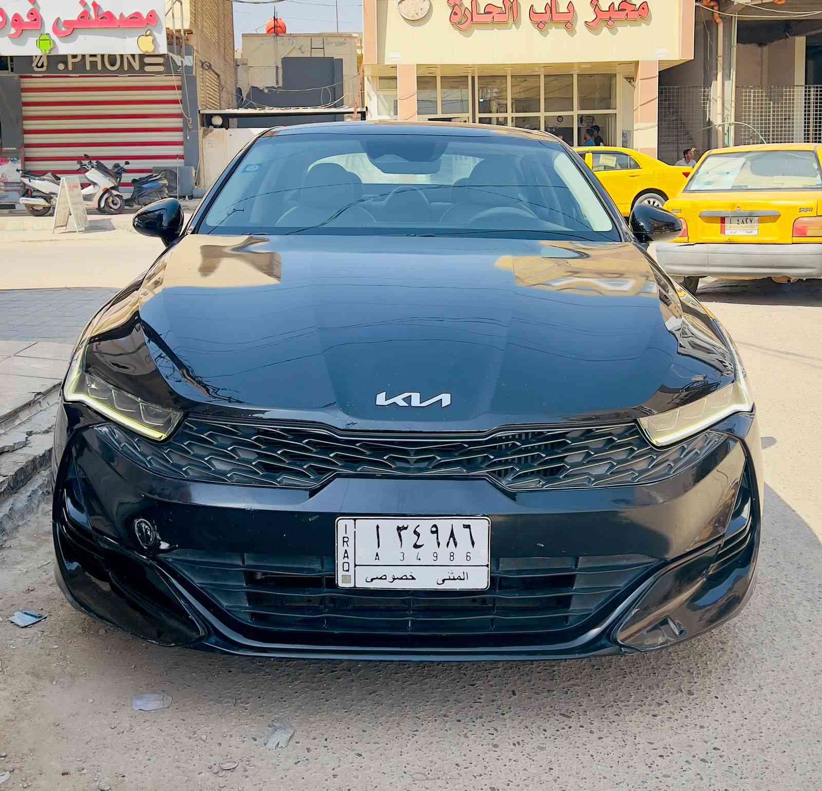 يا الله
كي فايف موديل 21 فووووووووول مواصفات  معوقين السيارة حلوه وجاهزه من كلشي للبيع او مراوس مكانه السياره الديوانيه السعر 145 $ بيه مجال للطيبين
***********
