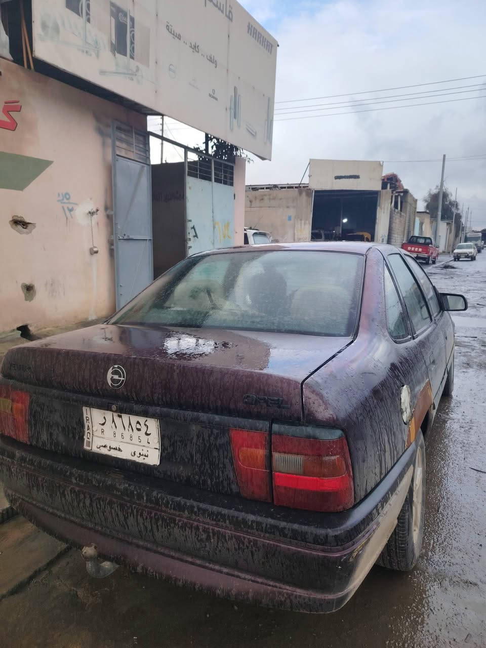 اسلام عليكم ورحمة الله وبركاته
اقرأء المنشور وخابر
اوبل :فكتره
موديل :93
حجم :18
رقم :ألماني نينوى بسمي اني الشرعي
ضررها :جاملغ الكدام اليمين مبدل
جاملغ الوره اليسار معدل
جاملغ الوره اليمين مصلح
بدون دواير ودوسات
مكينه بدايت صرف
احلا من الصور بيها كابون بانزين 
سعر 40 مجال بصيط
***********
مكان السياره موصل الأيمن
مكلف بل نشر
