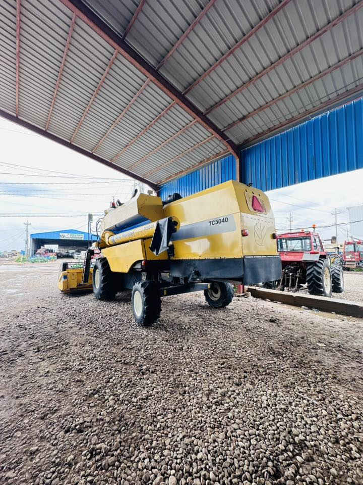 بسم الله الرحمٰن الرحيم 

السلام عليكم 🫡 

معرض حجي أحمد أبو عباس 

لبيع المكائن والحاصدات والأدوات  الزراعية 

حاصده نيهولند 4بلم TC5040قايش 

حره وتحويل ثاني يوم رقم واسط 
 
واسط الزبيديه شارع المعارض 

الاستفسار***********📞
