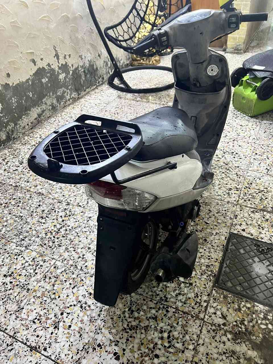 السلام عليكم  ماكس منغولي للبيع دراجة نضيفة مكينة ناعمة صالنصة رياضي جيب فيتر وافحص السعر 700 
***********
