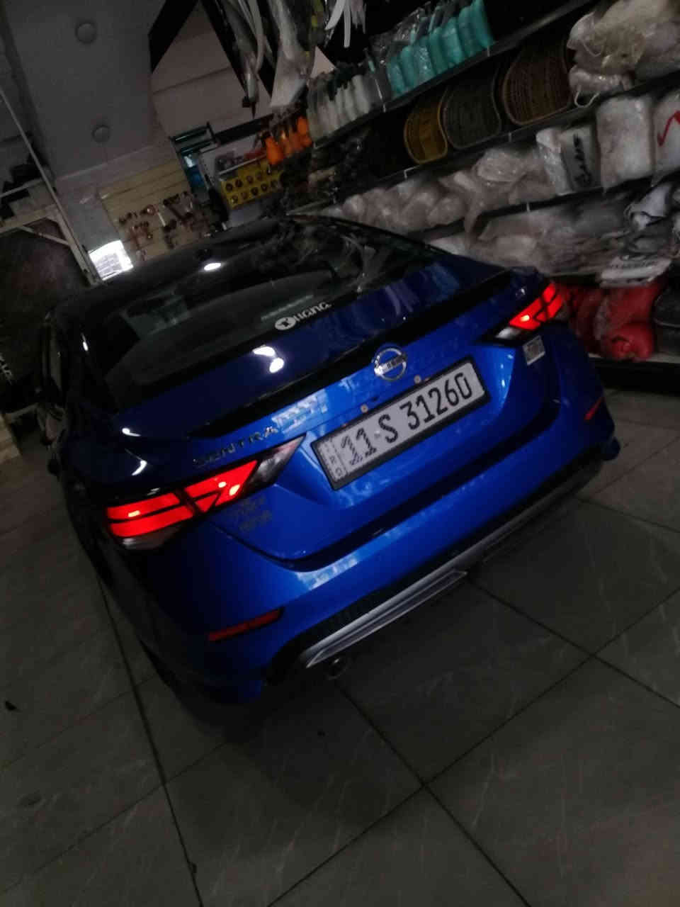 السلام عليكم
سنترا 2022 SR بلاص فول مواصفات1/1
 اعله فئه تو كلر 
رقم بغداد حره بسمي
زنون بلاديLed
كشنات جلد تدفئه
رادار امامي وخلفي
 5 كامرات اماميه وجانبيه
ويل كب رياضي حجم 18
وبعد بيه هوايه مواصفات
للبيع او مراوس
للاستفسار الاتصال على الرقم ***********
