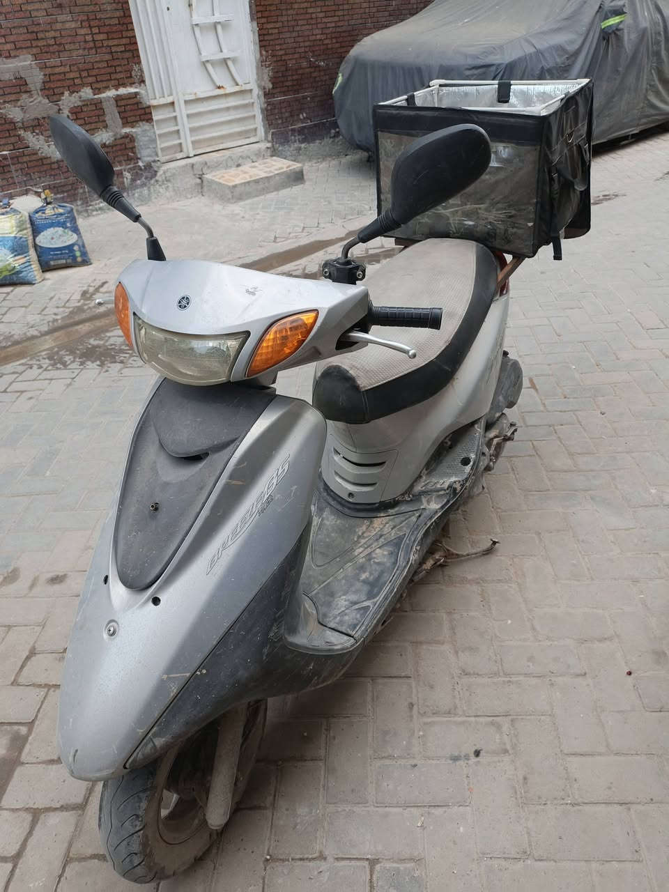 دراجه بريز للبيع سعرها 850الف
معليكم بل طين دراجه صالي شهرين منزلها رنبه 

 ***********
