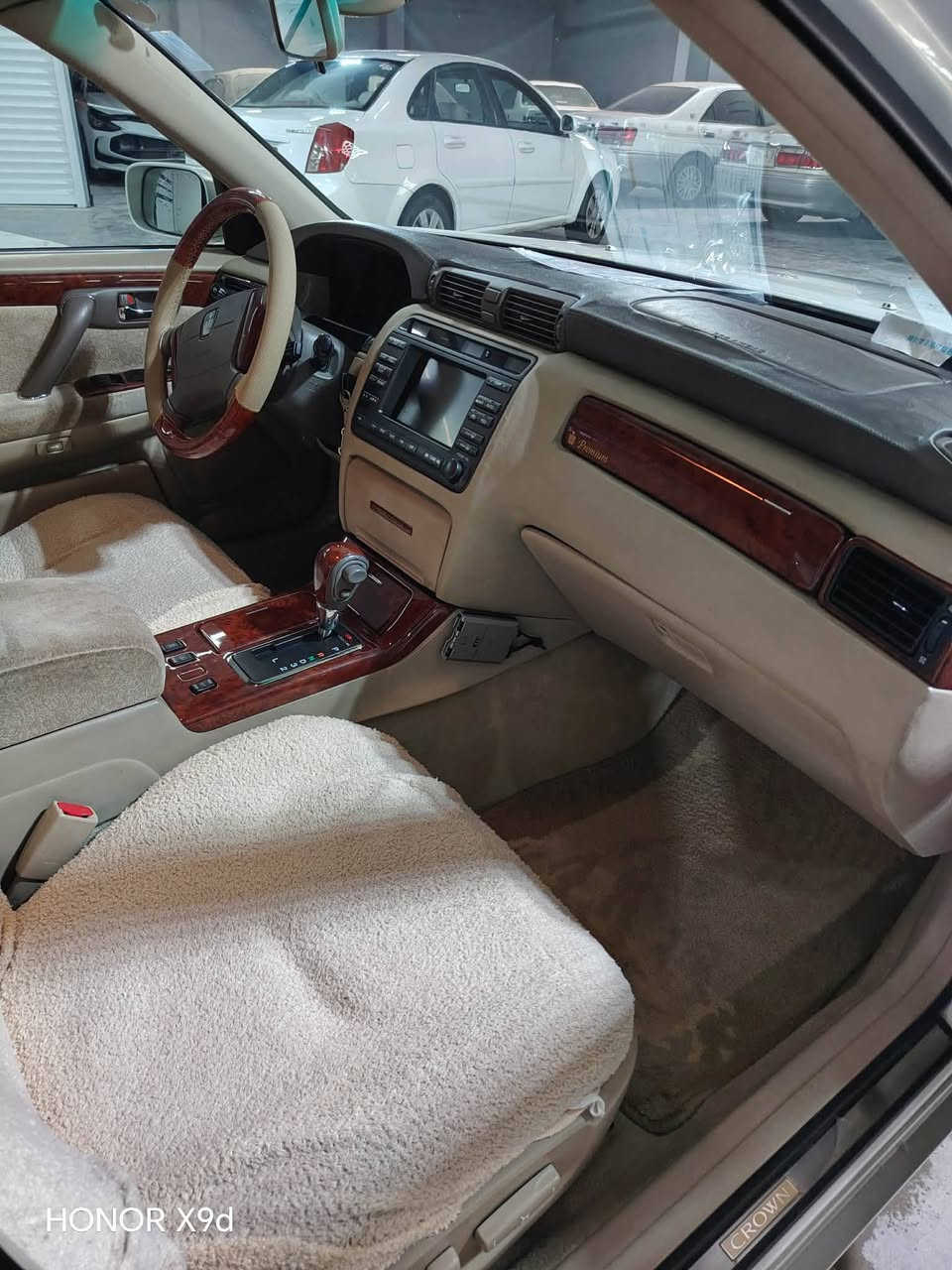 السلام عليكم ملكه ادوات زيرو صفر حاويه ماشيه 63 مكفوله كفاله عامه من الصبغ والضربه والكص 3دكم ديفور الجبير خضراويه
سياره حاويه زيرو السعر 105 مكاني بابل ***********
***********
