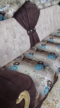 ديوان خشب • جديد • ٩ امتار