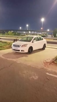 ٢٠١١ • جير عادي • رقم إنكليزي