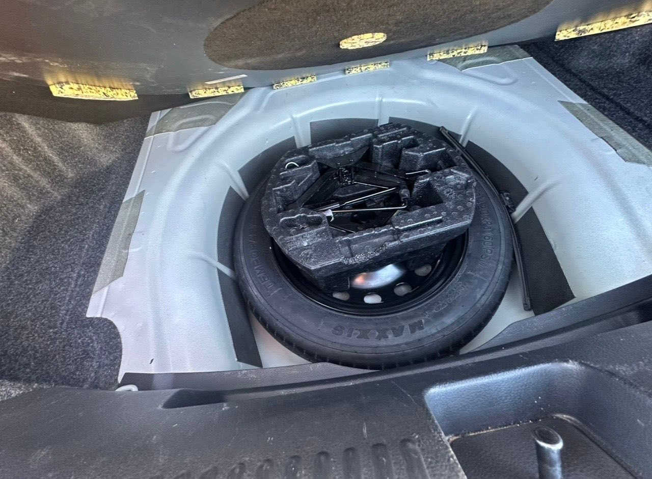 ✅سلام عليكم 

✅فولكس واكن جيتا 

✅موديل 2018 

✅لون ابيض

✅ماشي 55 الف حقيقي  

✅محرك 14 تيربو 

✅تفاصيل و حادث كلها بل نشر 

✅رقم سنوية هزه كلها جديد بسمي دينار ماتصرف عليها جاهزة سيارة ماشاء الله جديد كلش الف مبارك ع ياخذها 

✅سعر ١١٧ ورقة  

✅تحويل او وكاله مباشر 

✅مكان سارة دهوك 

✅للاستفسار اتصل على ارقام تاليه 

***********✅

***********✅
