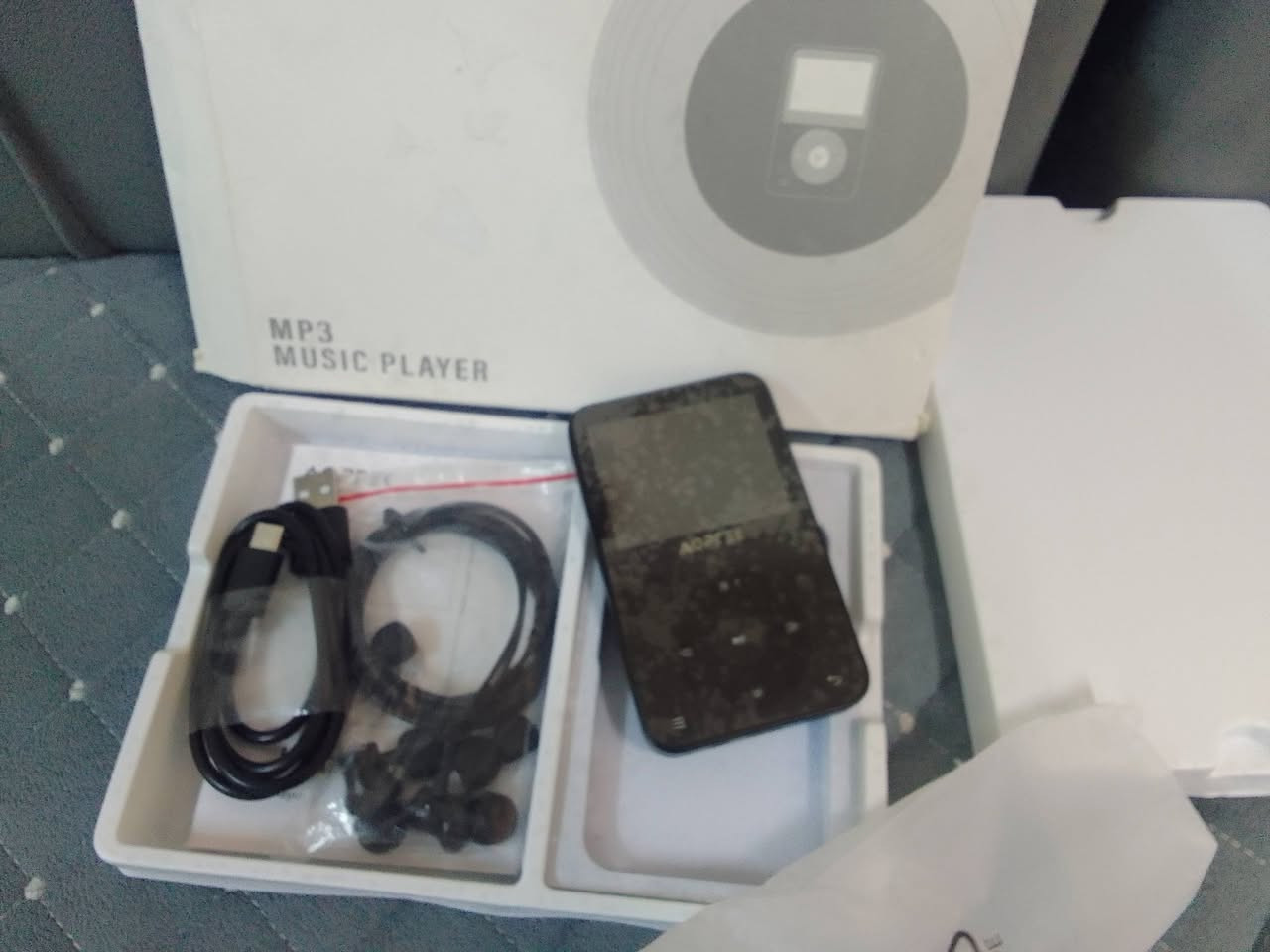 مشغل MB3 جديد كامل الملحقات


**إذا كنت صاحب هذا الإعلان وتريد حذفه لأي سبب، رجاءا أرسل رسالة إلى الدعم الفني**