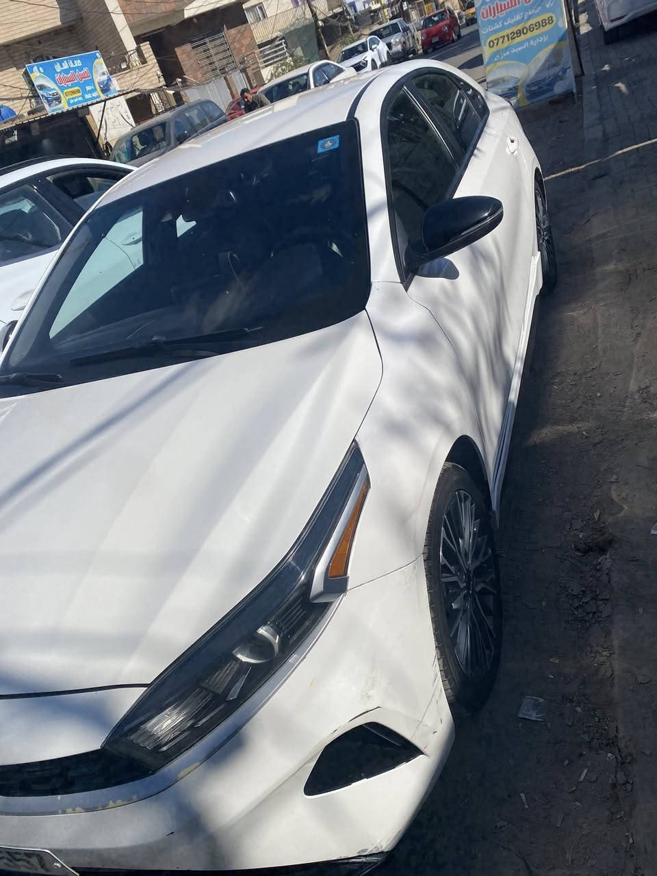 السلام عليكم 
للبيع كيا فورتي ٢٠٢٤ جيتي لاين
ماشيه ٥٦ الف كيلو
الحادث منشور  صبغ فقط البنيد 
بدون دواخل او شواصي او لغود
السعر  $148 وبيهة مجال
للأستفسار ***********
